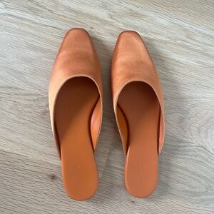 Doen Wren Mule Paprika Satin Slip-On Flat Size 39 / 8.5